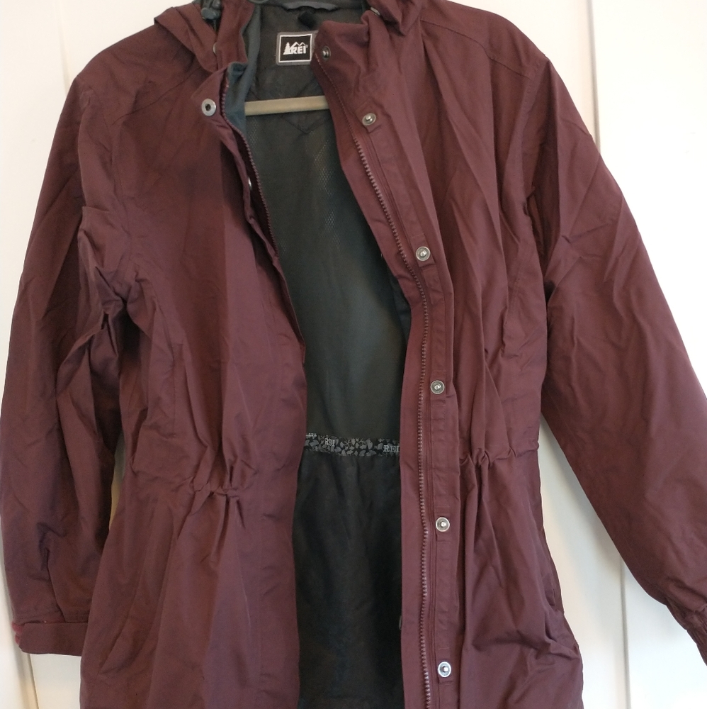 🌟 $5 Sale! REI Rain Coat